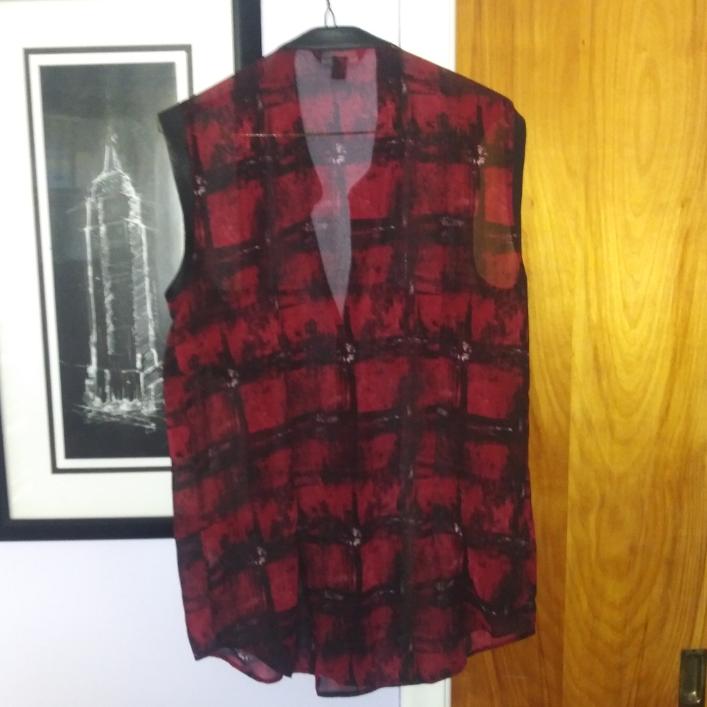 Sheer Top - Picture 6 of 7